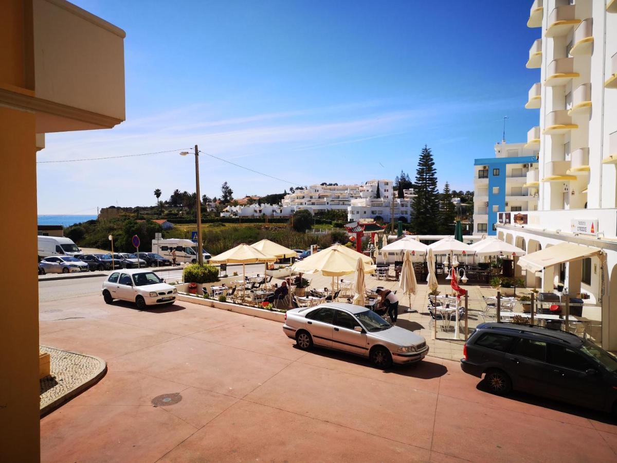 Armacao De Pera Praia Mar Sol Exterior foto